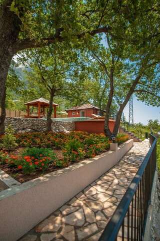 Гостевой дом Guest House Harmonia Свети-Стефан Вилла с собственным бассейном-5